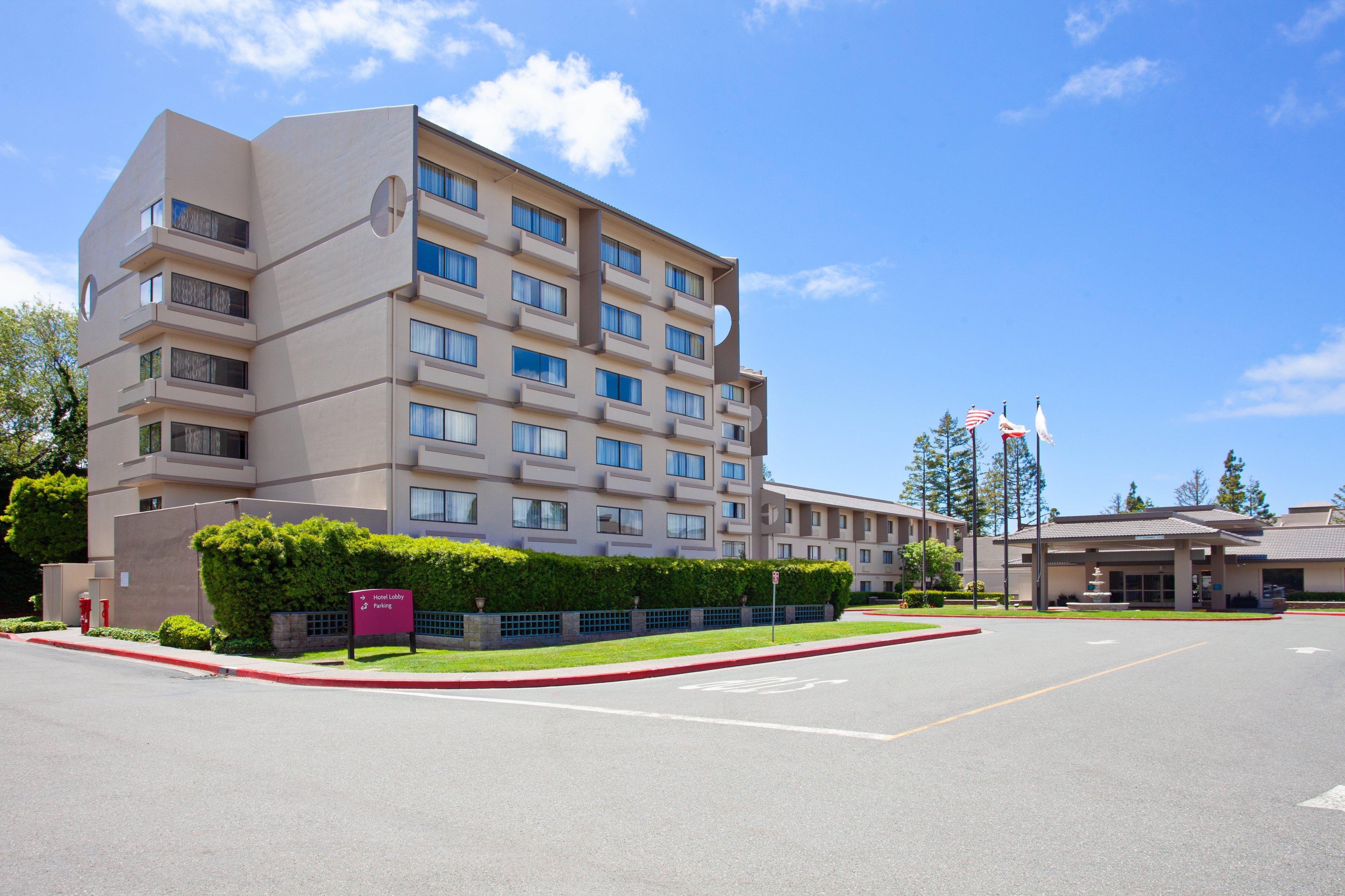 Crowne Plaza Silicon Valley North - Union City By Ihg Bagian luar foto
