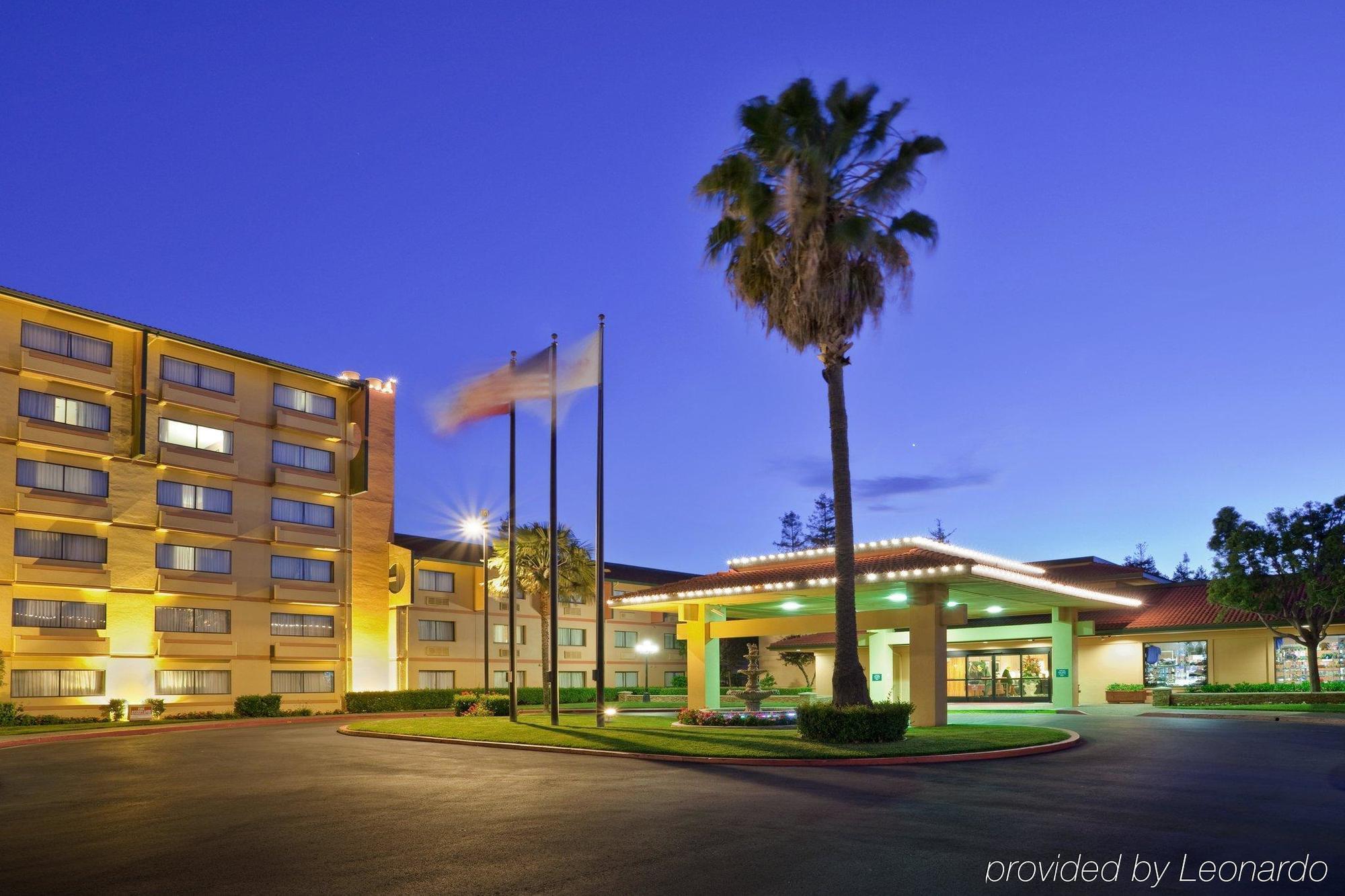 Crowne Plaza Silicon Valley North - Union City By Ihg Bagian luar foto