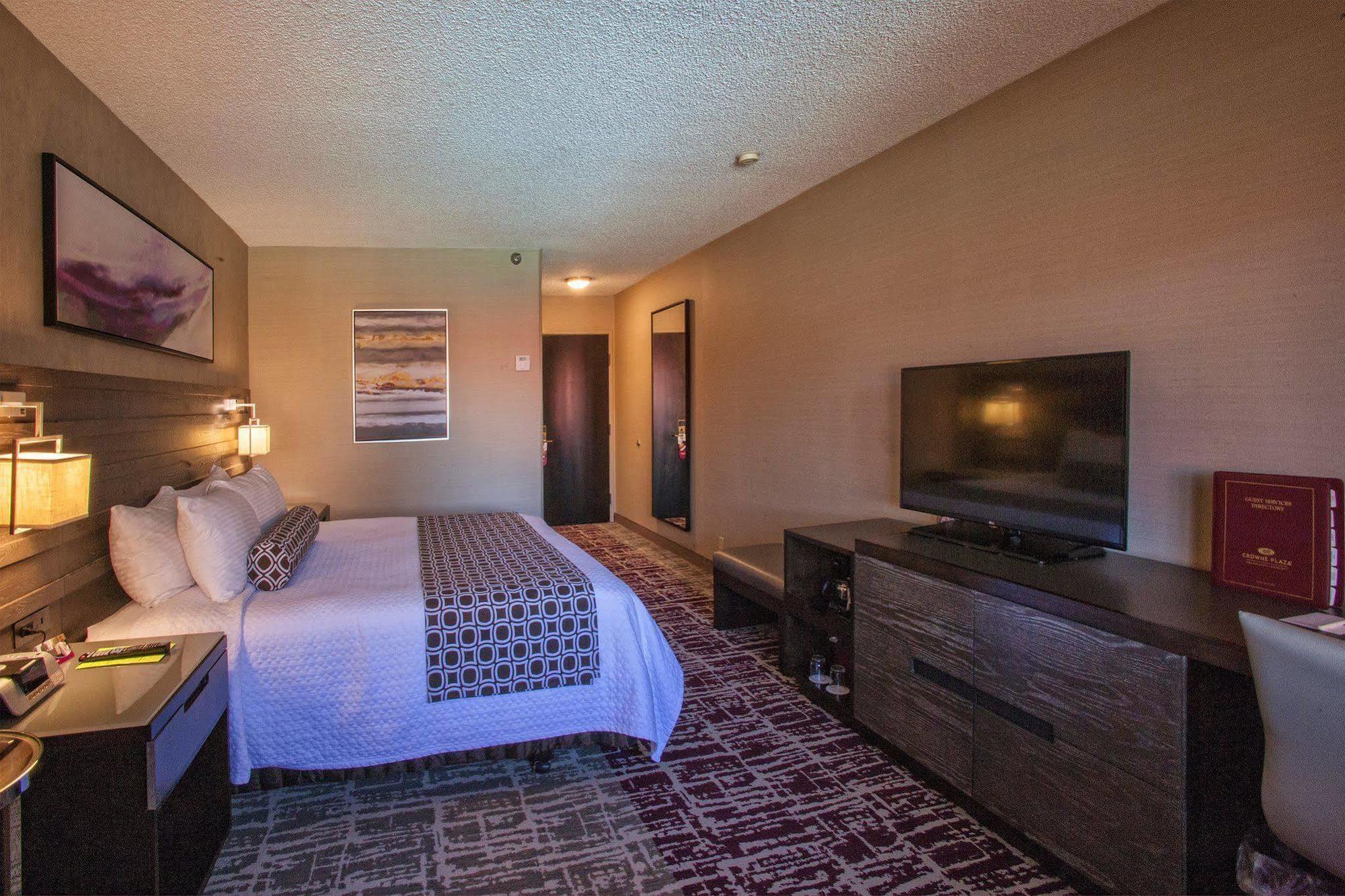 Crowne Plaza Silicon Valley North - Union City By Ihg Bagian luar foto