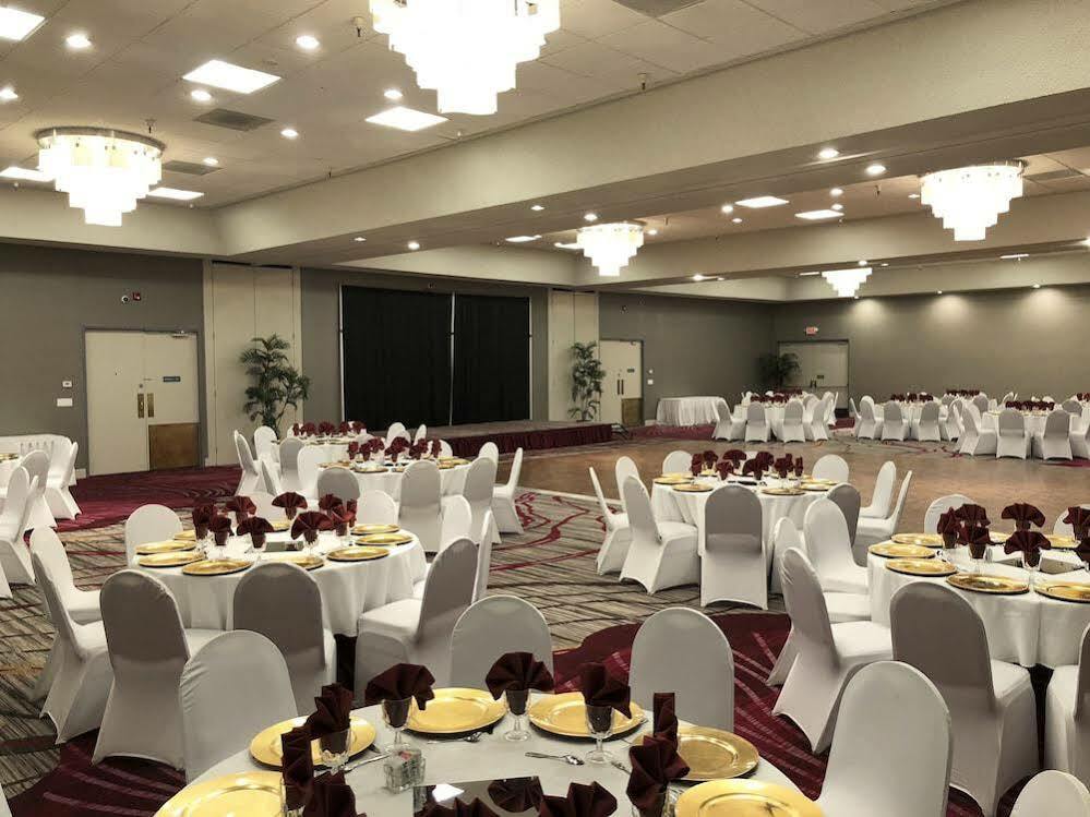 Crowne Plaza Silicon Valley North - Union City By Ihg Bagian luar foto